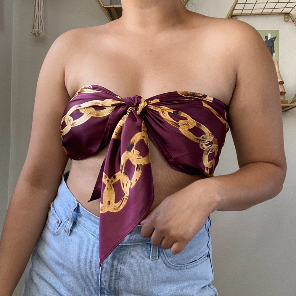 Dennis Basso scarf top